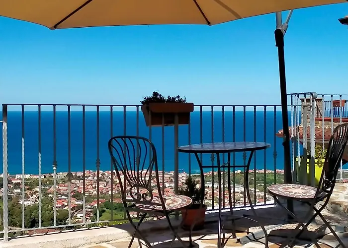 Casa Iris